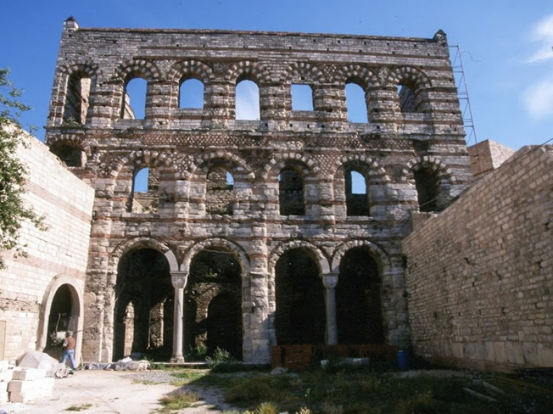 TEKFUR SARAYI'NDAN FESHANE'YE